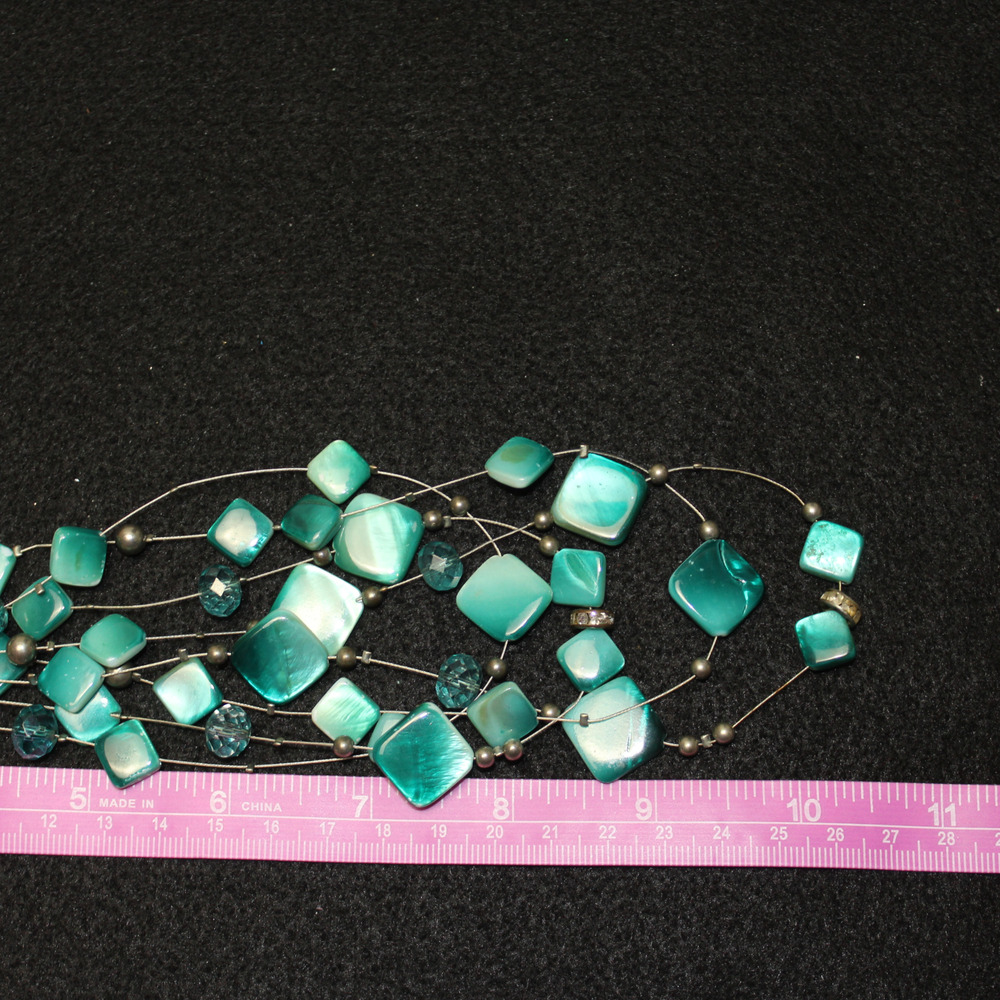 Multiple Strand Silver Tone Necklace Wire 4 Strand Mermaidcore Seafoam Glass - Picture 3 of 4